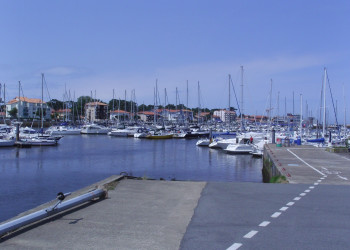 Порт в Капбритоне, Франция. Фото 3 – фотографии Франции