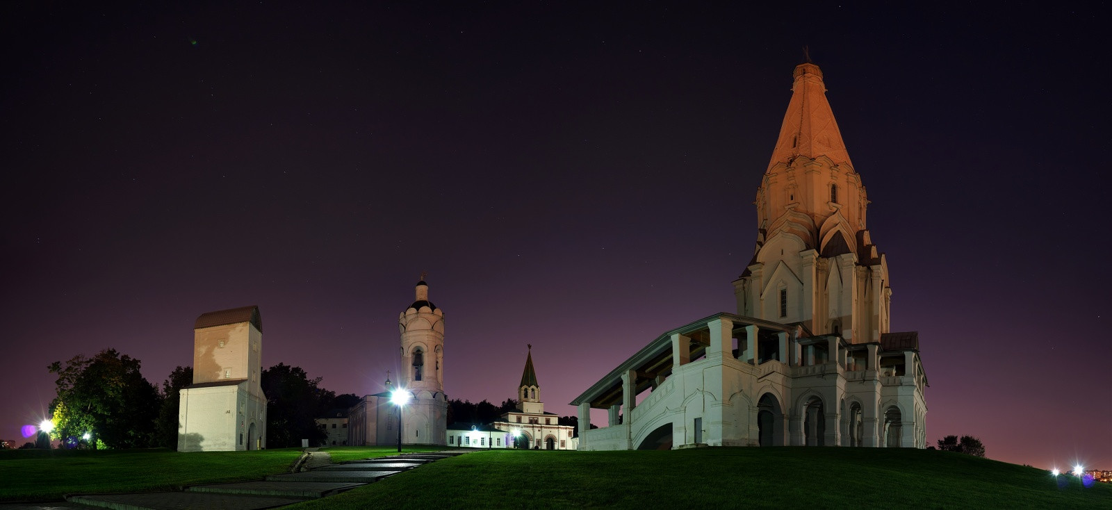 Вечером в Коломенском. Фото 1 – фотографии России