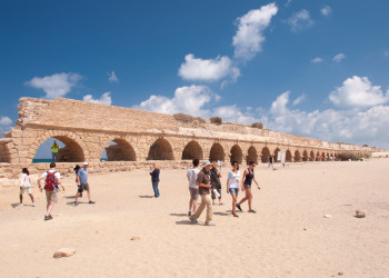 Пляж Кесария-Бич (Caesarea beach), Израиль – фотографии Израиля