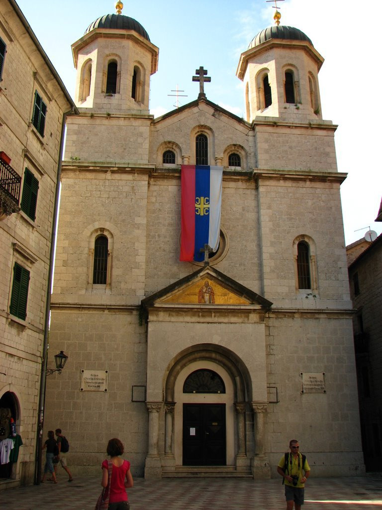 Церковь в Котор, Черногория. Фото 1 – фотографии Черногории