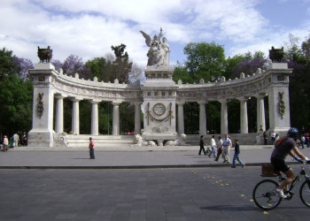 Парк Аламеда (Parque Alameda) – фотографии Мексики