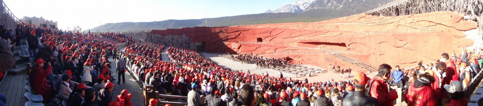 Спектакль под открытым небом – «Impression Lijiang». Фото 8 – фотографии Китая