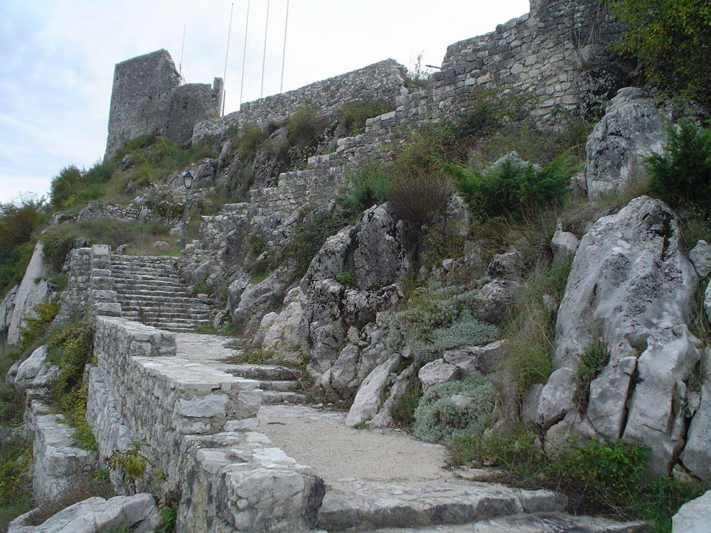 Крепость в Никшич, Черногория. Фото 1 – фотографии Черногории