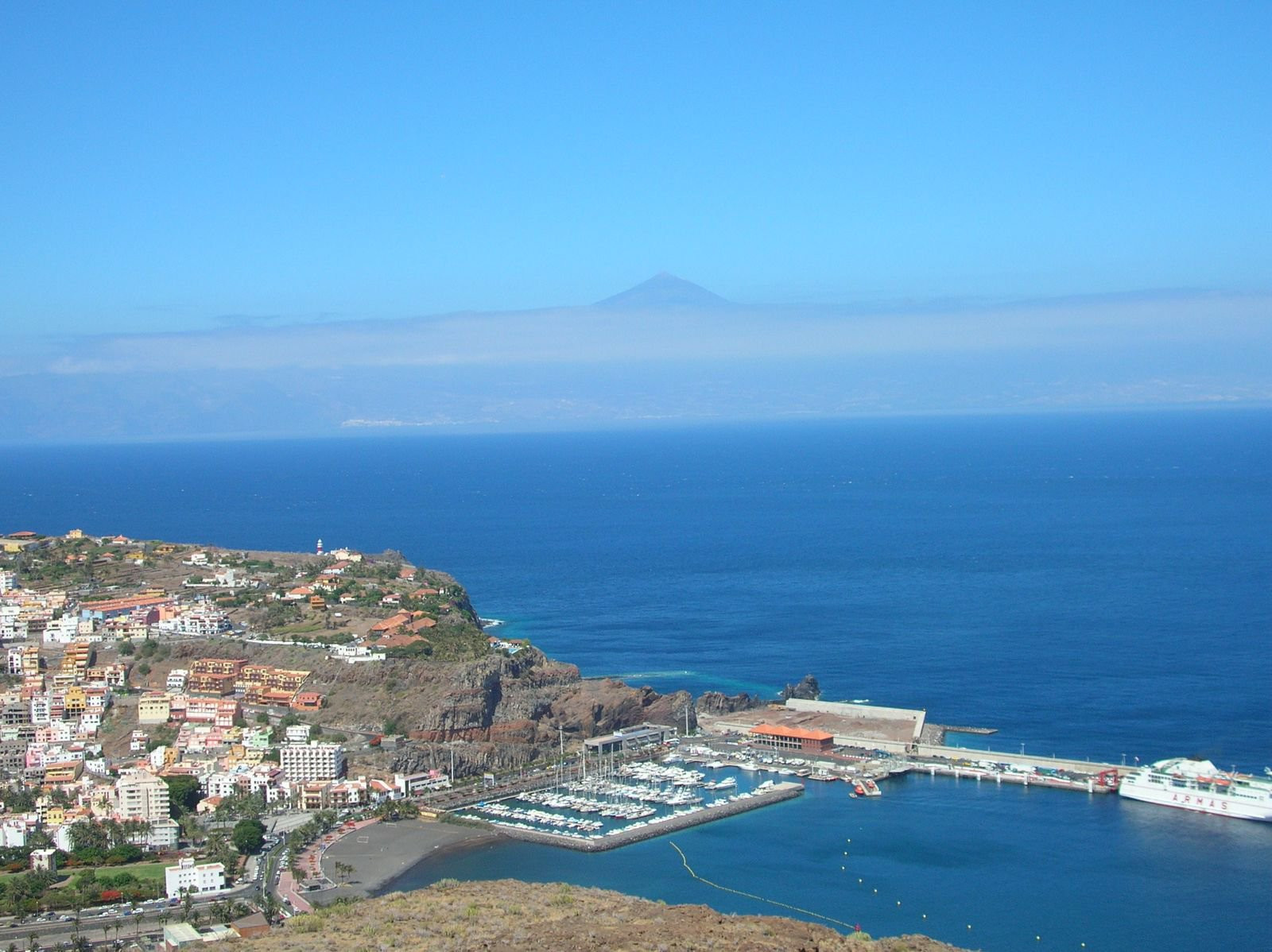 Сан-Себастьян-де-Ла-Гомера, Ла-Гомера остров, Канарские острова, фото № 31729 – фотографии Канарских островов