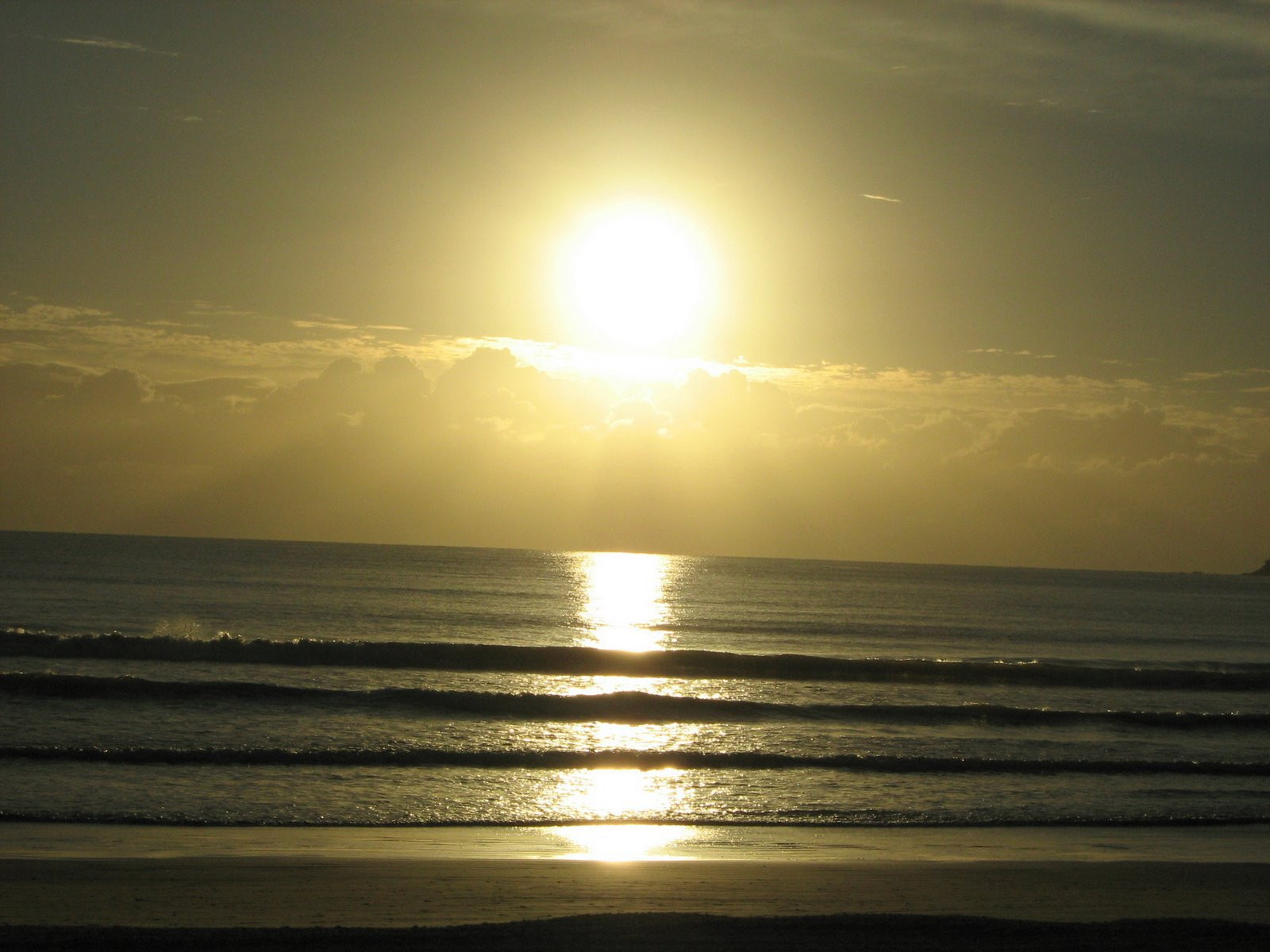 Закат в Балнеариу-Камбориу, Бразилия – фотографии Бразилии