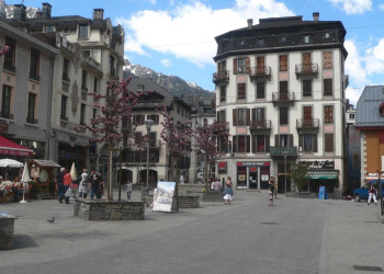 Улица в Шамони, Франция. Фото 4 – фотографии Франции