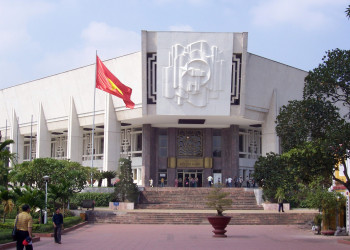 Музей Хо Ши Мина в Ханое – фотографии Вьетнама