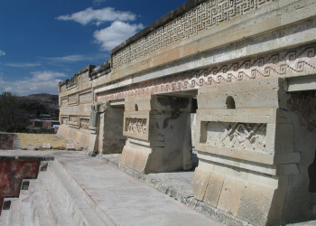 Дворец Колонн Митла, Мексика – фотографии Мексики