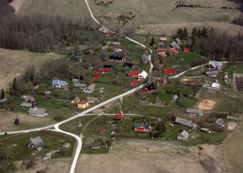 Административный центр острова – посёлок Хуло – фотографии Эстонии