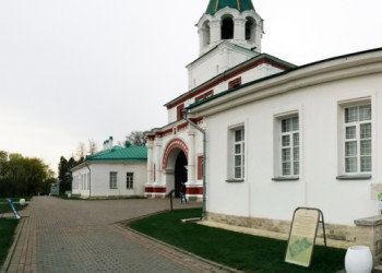 Архитектурный ансамбль парка Коломенское – фотографии России