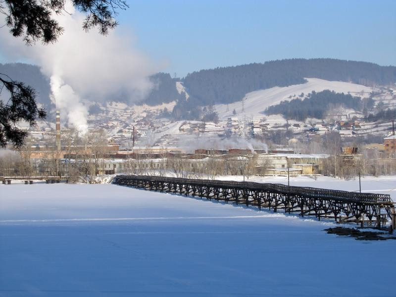 Деревянный и очень длинный мост в Белорецке. Фото 2 – фотографии России