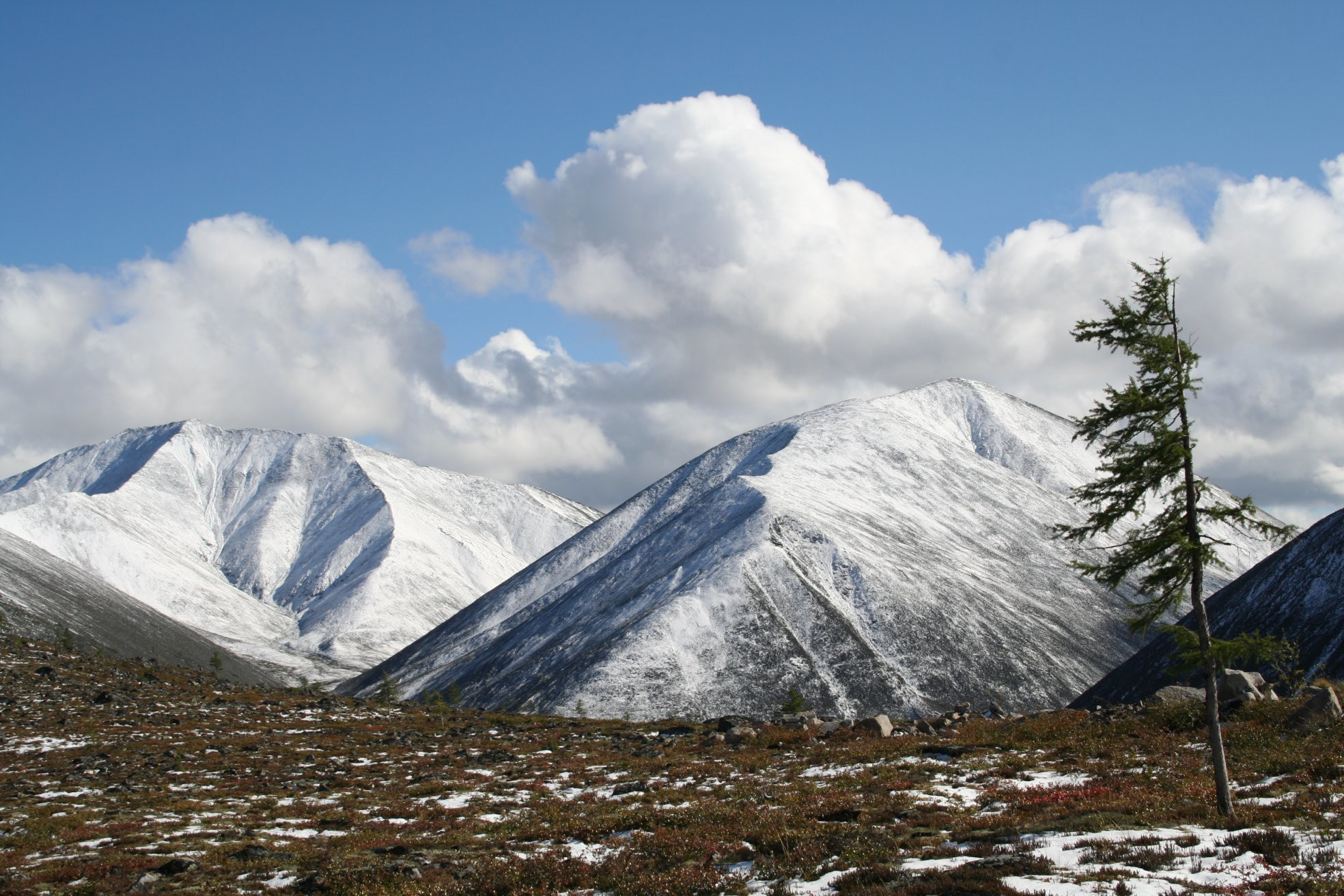 Горы Иркутской области, Россия – фотографии России