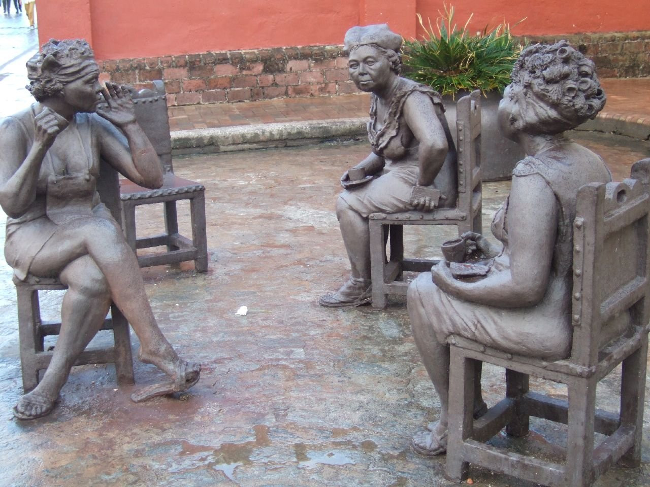 Скульптуры в Камагуэй, Куба. Фото 6 – фотографии Кубы