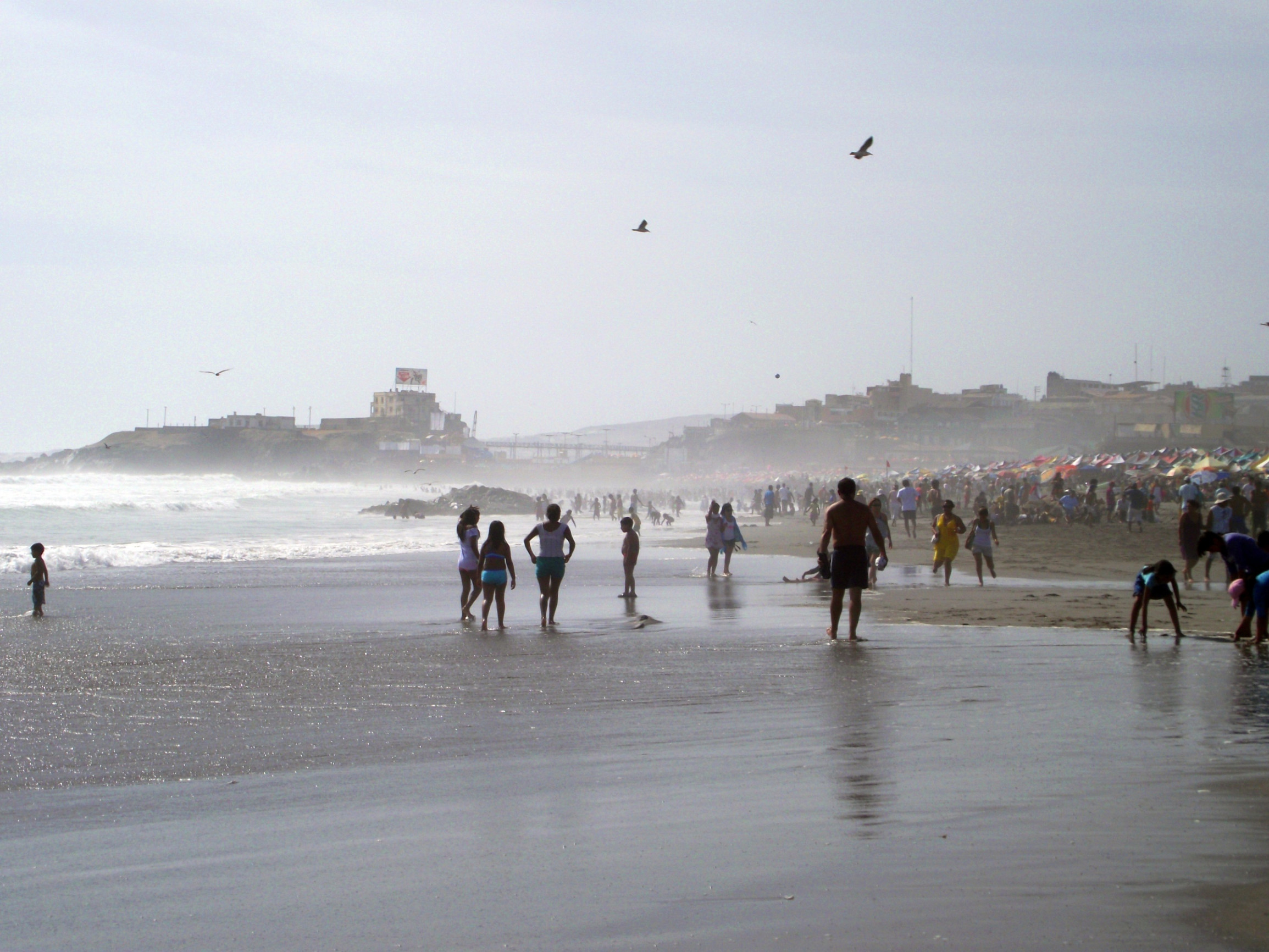 Мольендо (Mollendo) - пляжный курорт в Перу – фотографии Перу