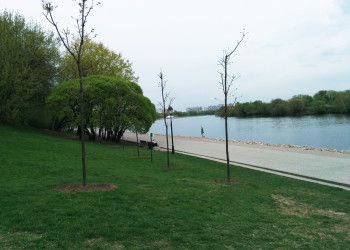 Москва, парк Коломенское, набережная Москва-реки – фотографии России