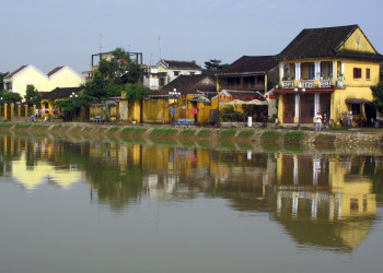 Исторический город с в центральном Вьетнаме – фотографии Вьетнама