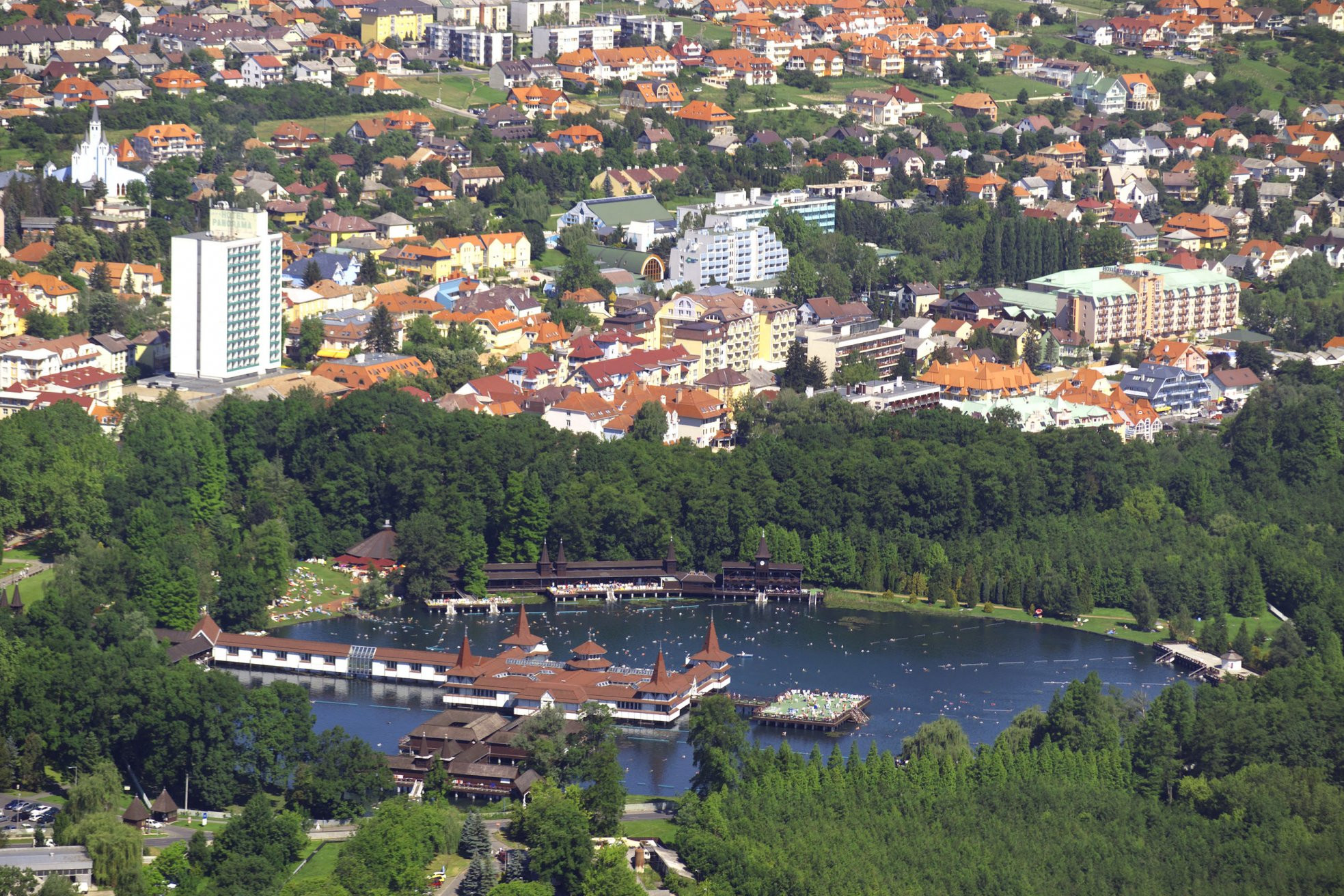 Озеро Хевиз – фотографии Венгрии