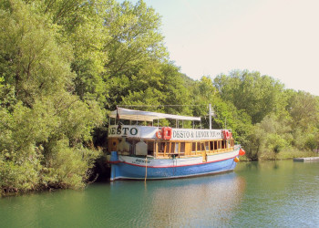 Катер в Крка, Хорватия – фотографии Хорватии