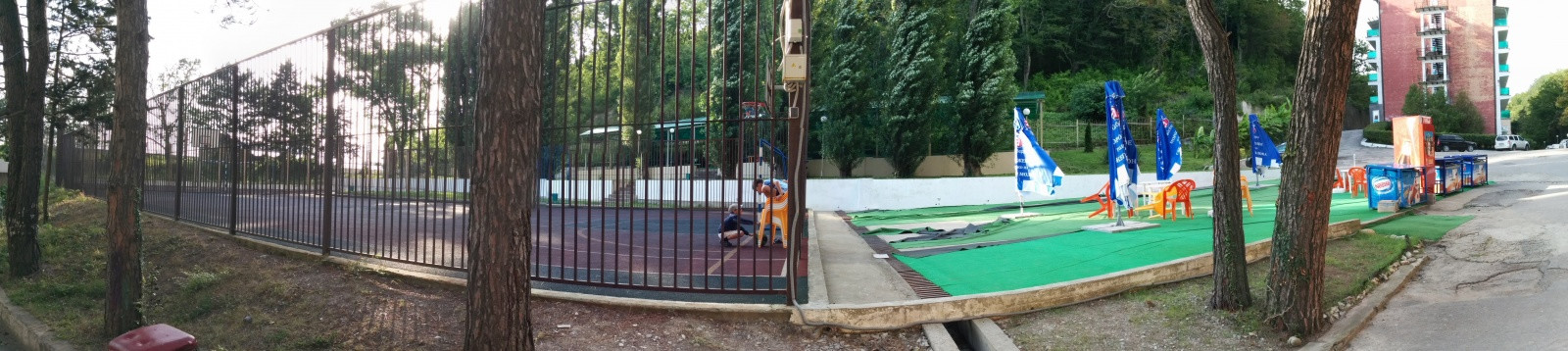 Спортивные площадки Южного – фотографии России