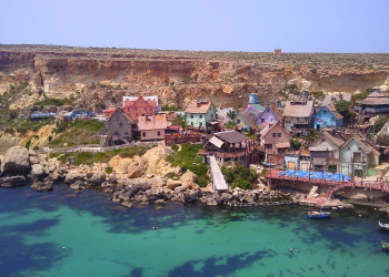 Деревушка Попай (Popeye Village) на острове Мальта – фотографии Мальты