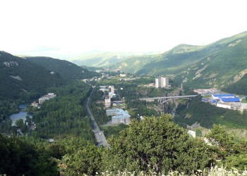 Панорамный вид в Джермук, Армения – фотографии Армении