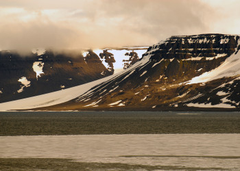 Горные пейзажи Земли Франца-Иосифа – фотографии России