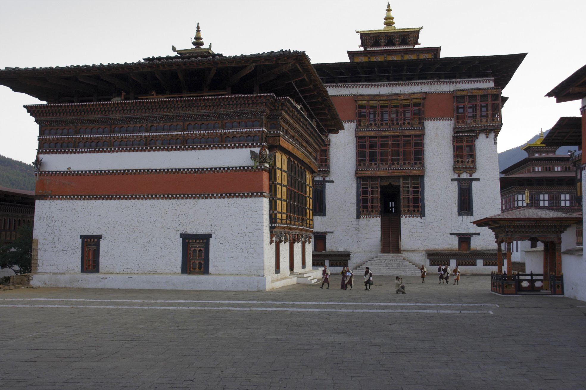 Монастырь Ташичо-дзонг (Tashichho Dzong) в Тхимпху – фотографии Бутана