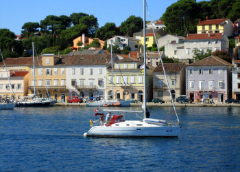 Набережная в Мали-Лошинь, Хорватия. Фото 11 – фотографии Хорватии