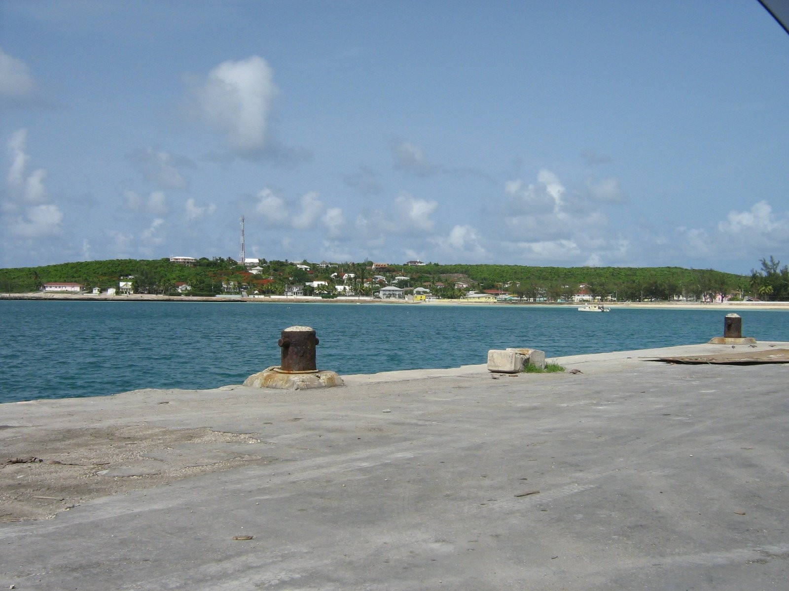 Причал на острове Эльютера, Багамские острова. Фото 4 – фотографии Багамских островов
