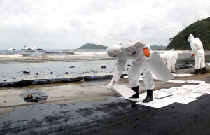 Разлив нефти в заливе Prao Bay. Июль 2013. Фото 14 – фотографии Таиланда