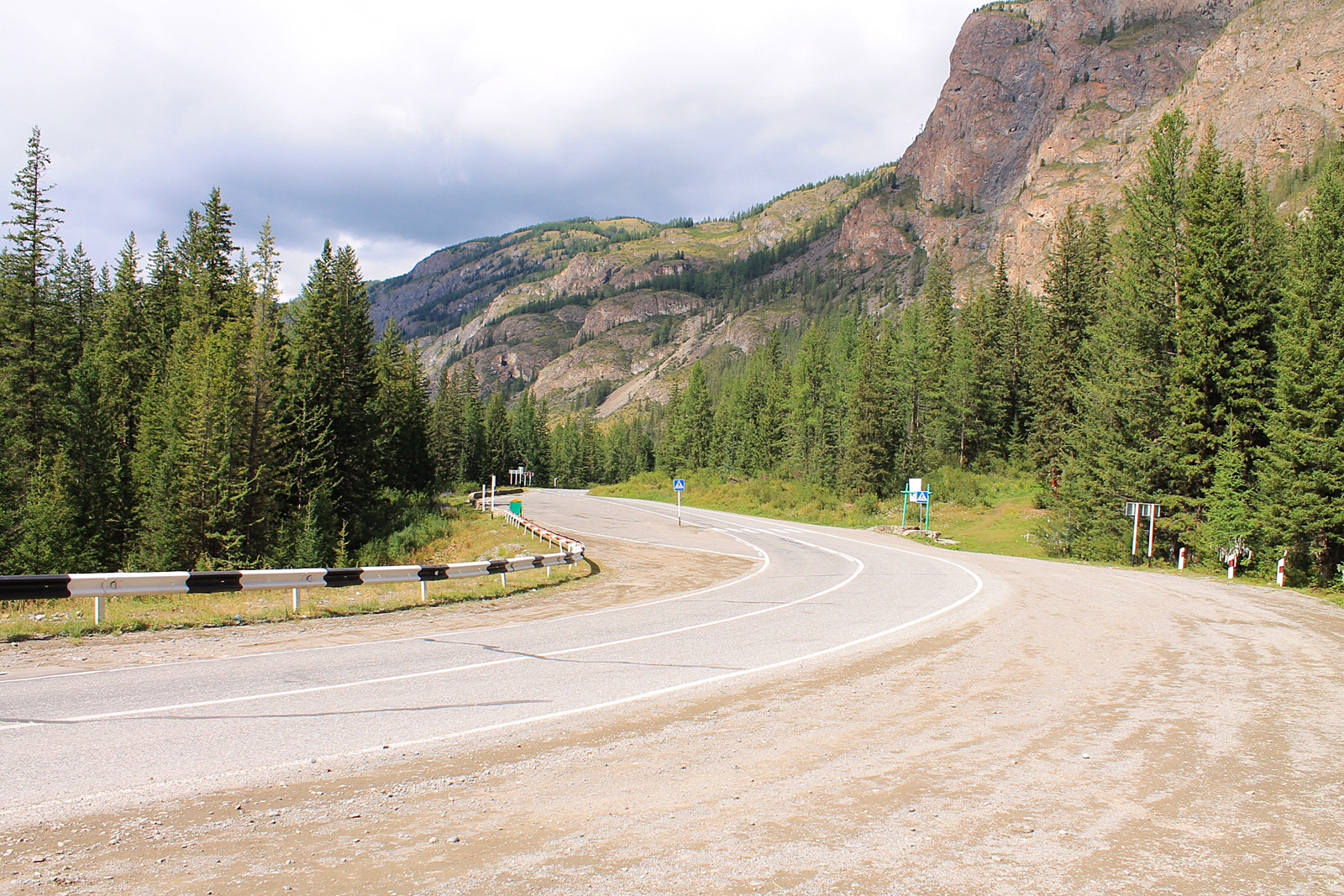 Одна из красивейших дорог России – Чуйский тракт – фотографии России