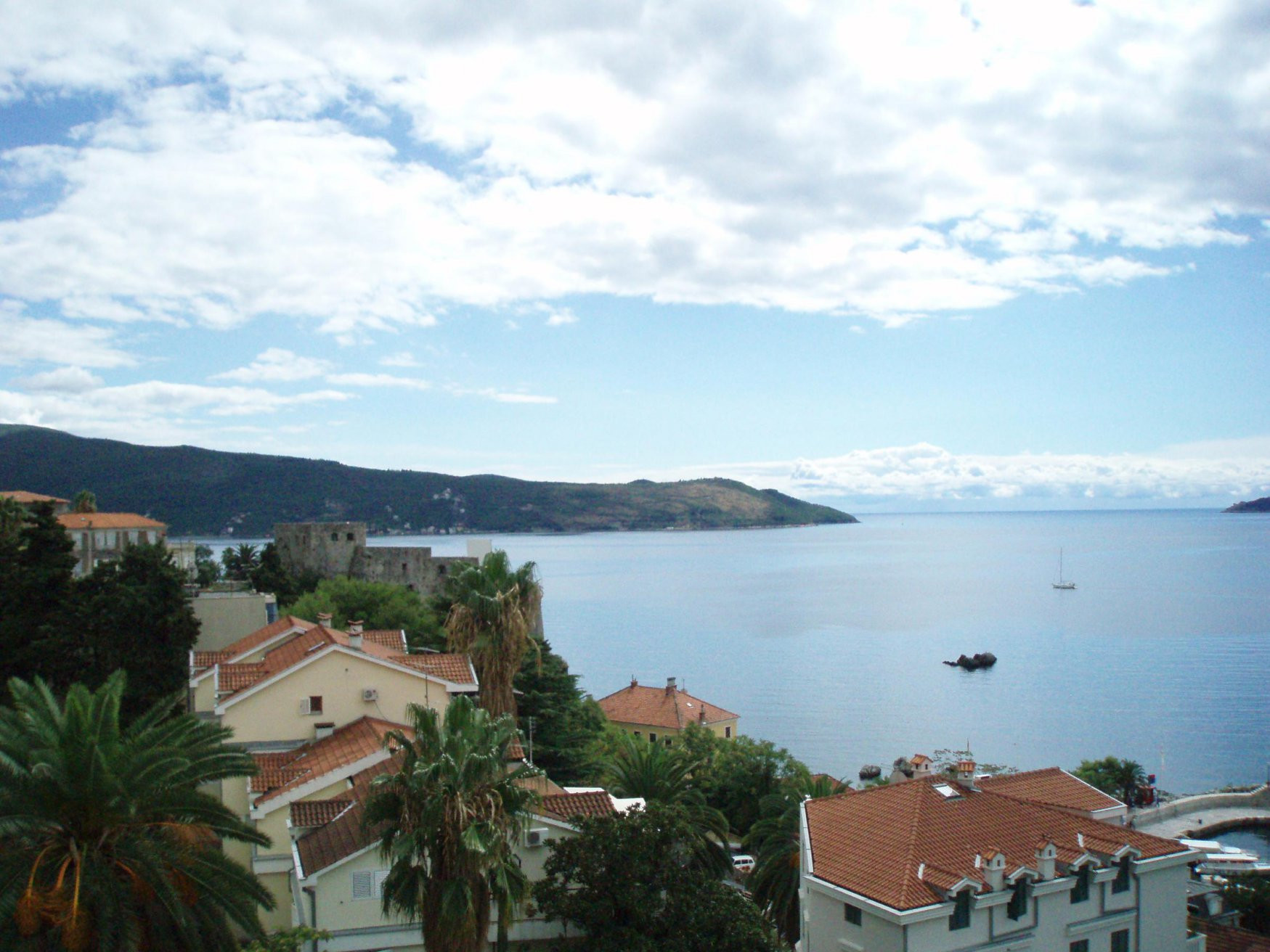 Море в Херцег-Нови, Черногория. Фото 13 – фотографии Черногории