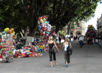 Уличная торговля в Оахака, Мексика – фотографии Мексики