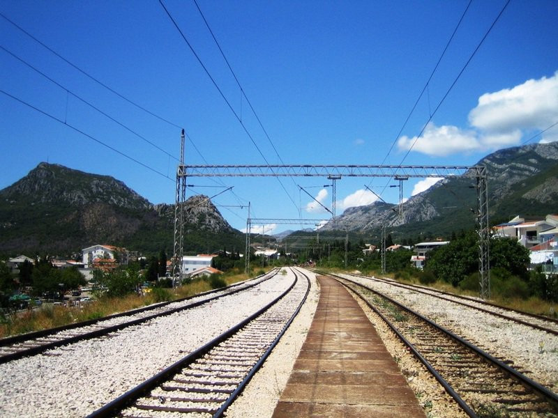 Железная дорога в Сутоморе, Черногория. Фото 3 – фотографии Черногории