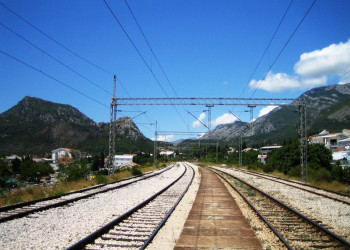 Железная дорога в Сутоморе, Черногория. Фото 3 – фотографии Черногории