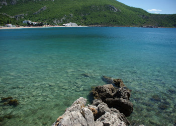 Море в Чань, Черногория – фотографии Черногории