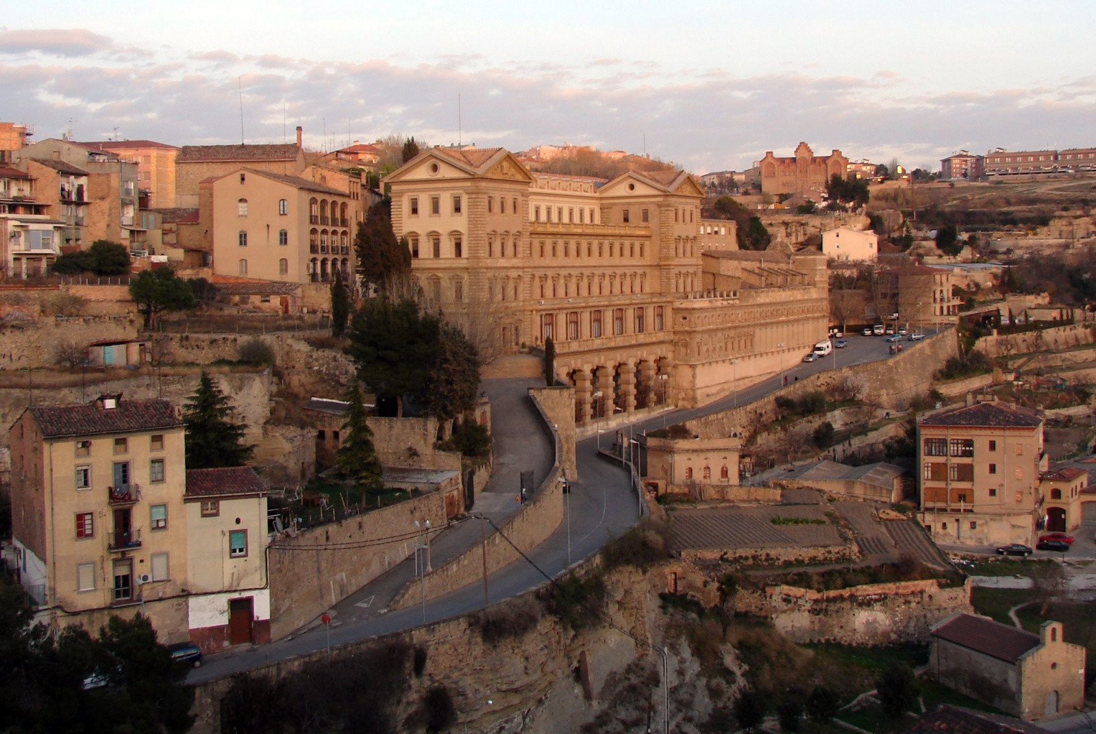 Пещера Санта-Кова в Манресе – фотографии Испании