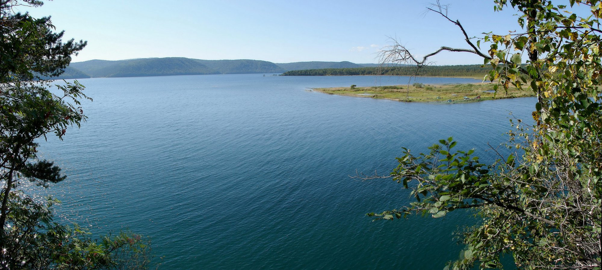 Озеро в Тальцах, Россия – фотографии России