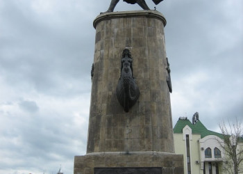 Памятник в Липецке, Россия. Фото 4 – фотографии России