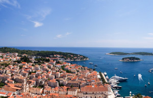 Панорамный вид в Хвар, Хорватия – фотографии Хорватии