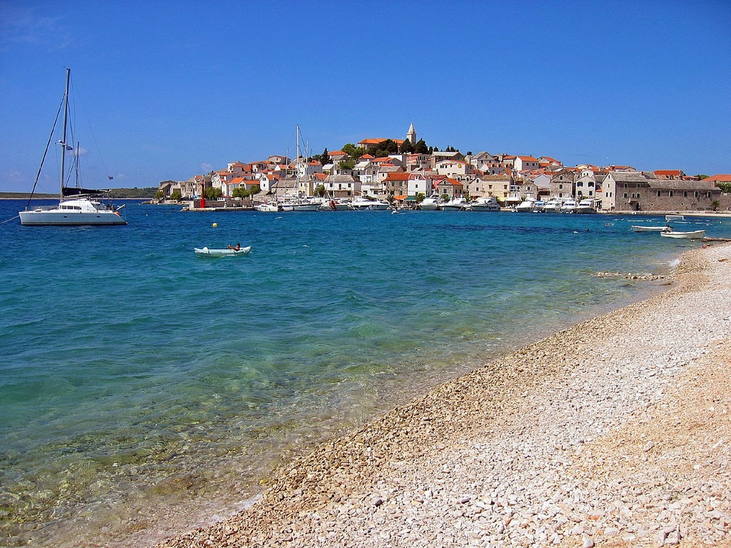 Пляж в Примоштен, Хорватия. Фото 5 – фотографии Хорватии