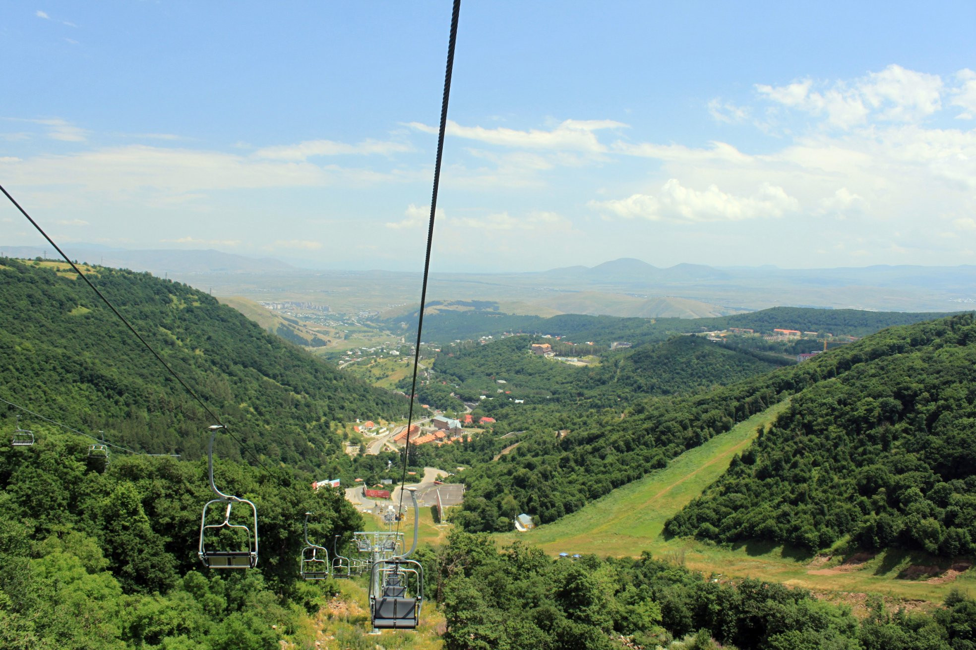 Панорамный вид в Цахкадзор, Армения. Фото 4 – фотографии Армении