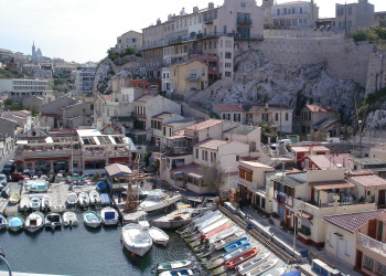 Дома в Марселе, Франция – фотографии Франции