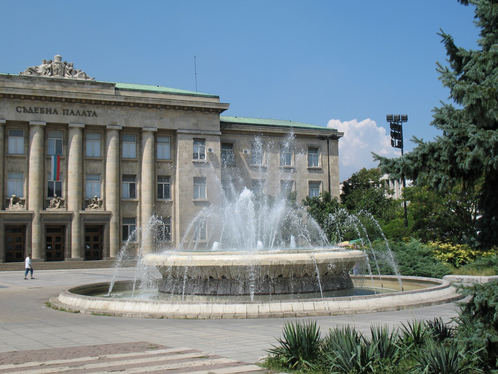 Фонтан в Русе, Болгария. Фото 4 – фотографии Болгарии