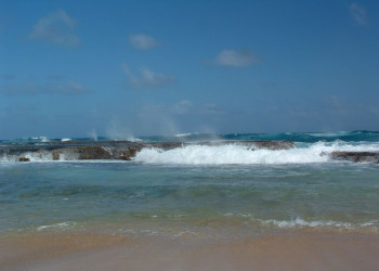 Волны в шторм на Северном побережье Барбадос – фотографии Барбадоса