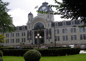 Театр в Эвиан-ле-Бен, Франция – фотографии Франции