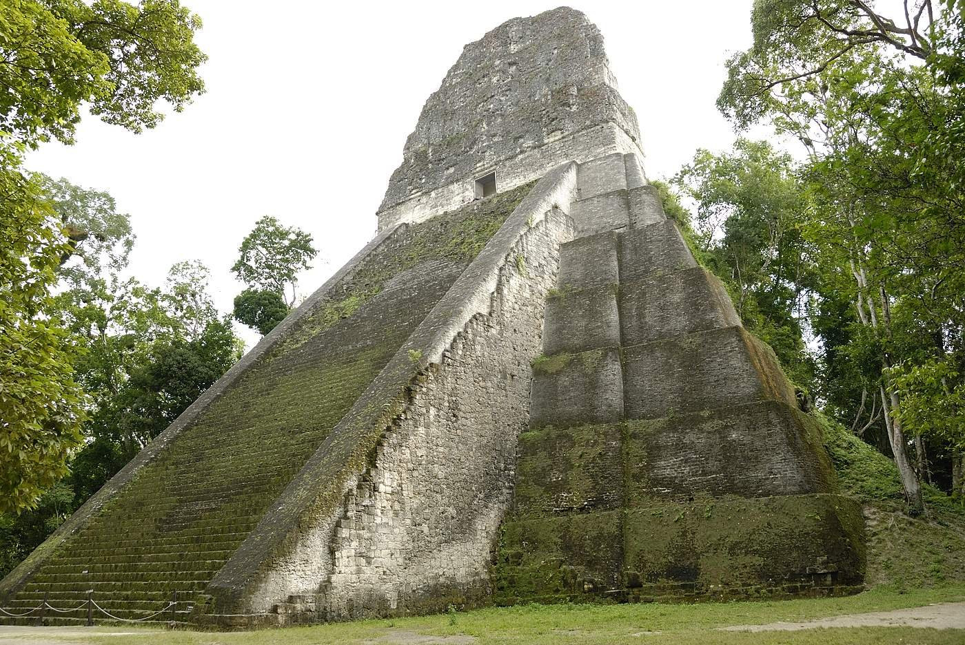 Tikal Temple – фотографии Гватемалы