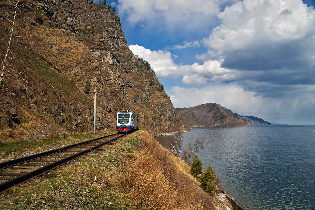 Кругобайкальская железная дорога – фотографии России