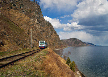 Кругобайкальская железная дорога – фотографии России