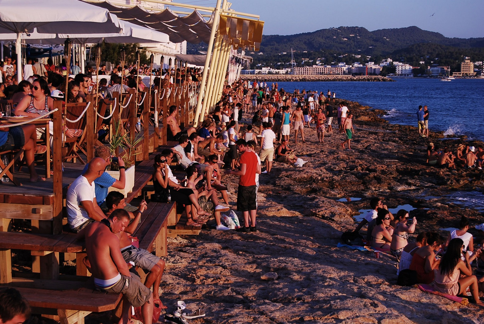 Знаменитое Café del Mar на Ибице. Фото 5 – фотографии Испании